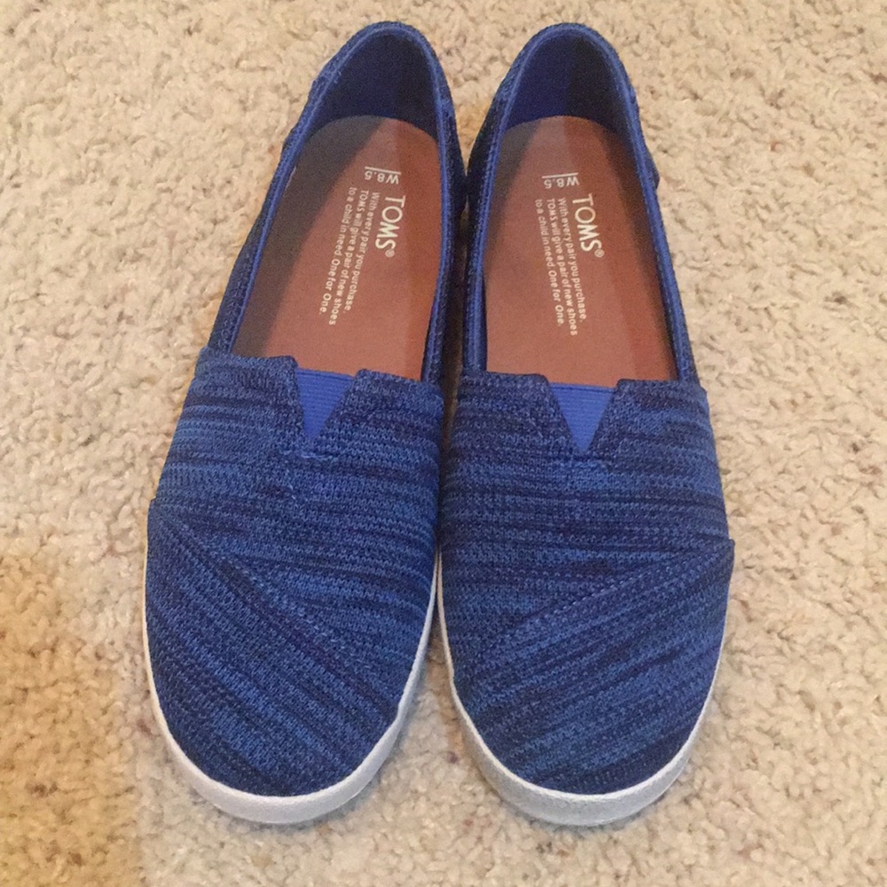 Toms